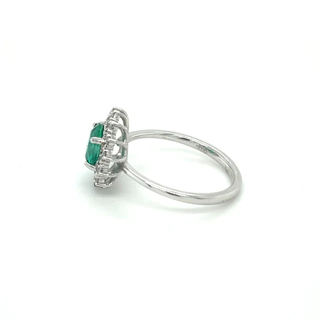 EMERALD DIAMOND RING