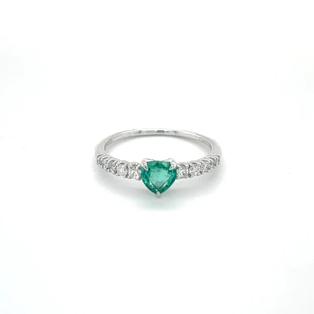 HEART SHAPE EMERALD DIAMOND RING
