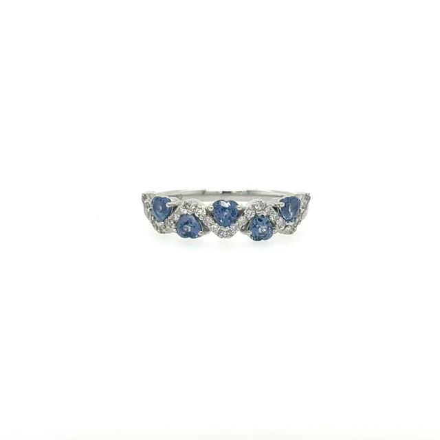 WHITE GOLD RING WITH SAPPHIRE AND DIAMONDS