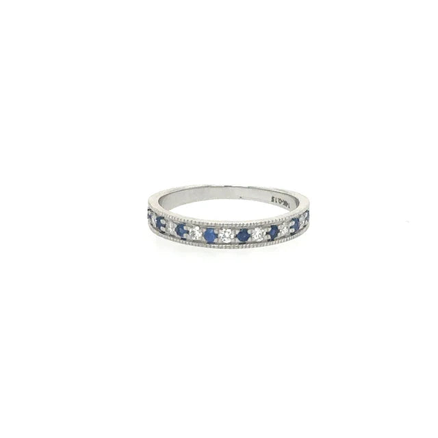 14KT WHITE GOLD RING WITH SAPPHIRE AND DIAMONDS