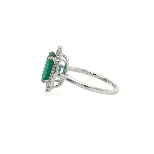 WHITE GOLD EMERALD RING WITH DIAMONDS