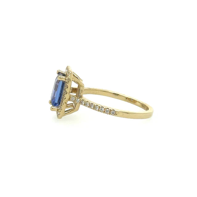 14KT YELLOW GOLD TANZANITE EMERALD CUT RING WITH DIAMONDS