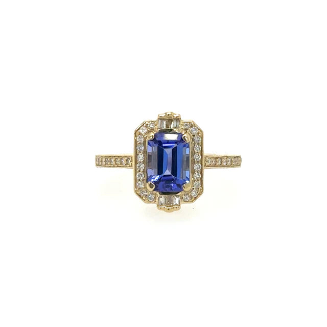 YELLOW GOLD TANZANITE RING WITH DIAMONDS