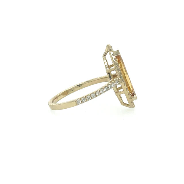 YELLOW GOLD TOPAZ RING WITH DIAMONDS