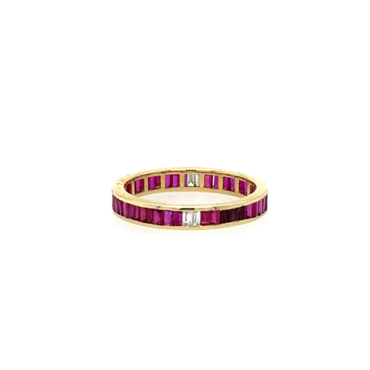 YELLOW GOLD RING WITH BAGUETTE RUBY AND DIAMONDS