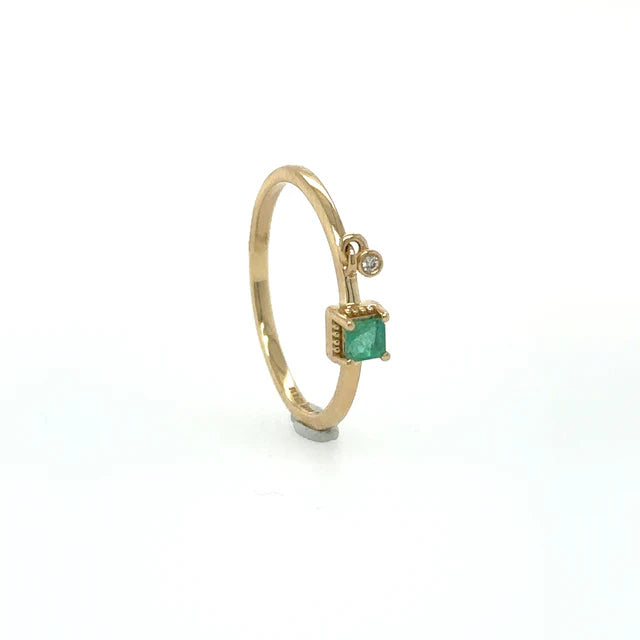 14KT YELLOW GOLD EMERALD RING WITH DIAMONDS