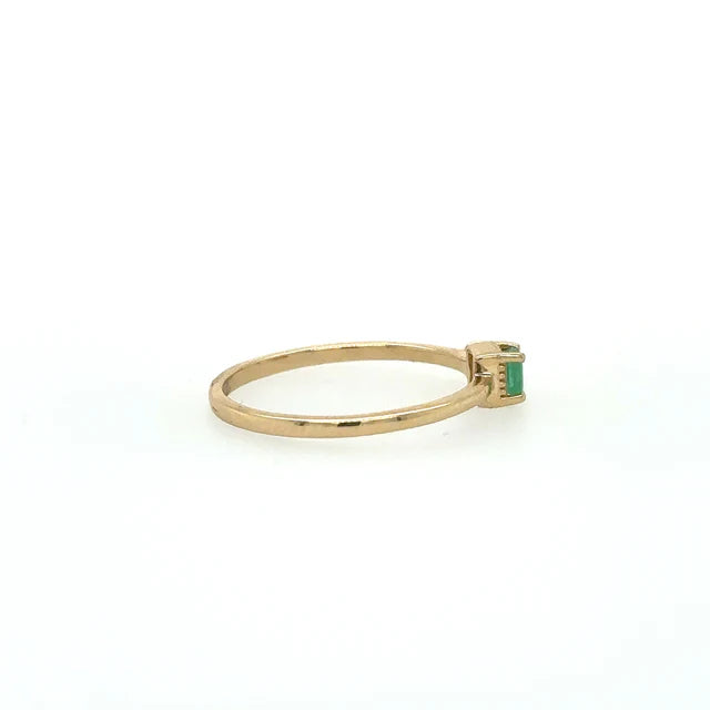14KT YELLOW GOLD EMERALD RING WITH DIAMONDS