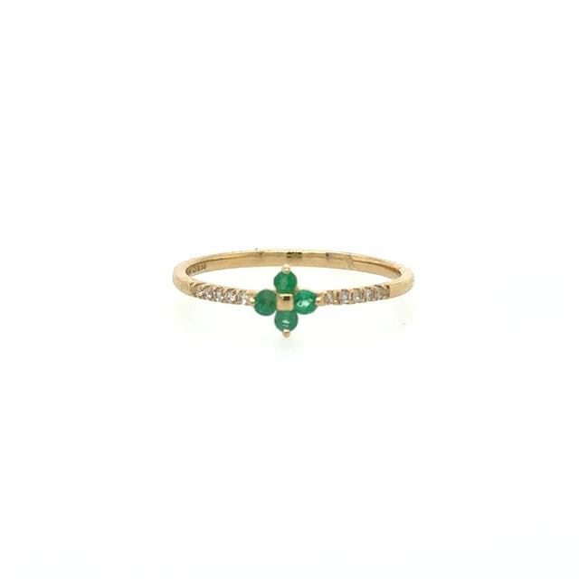 YELLOW GOLD EMERALD RING WITH DIAMONDS