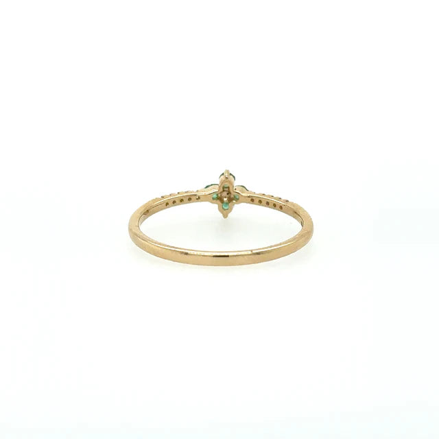 YELLOW GOLD EMERALD RING WITH DIAMONDS