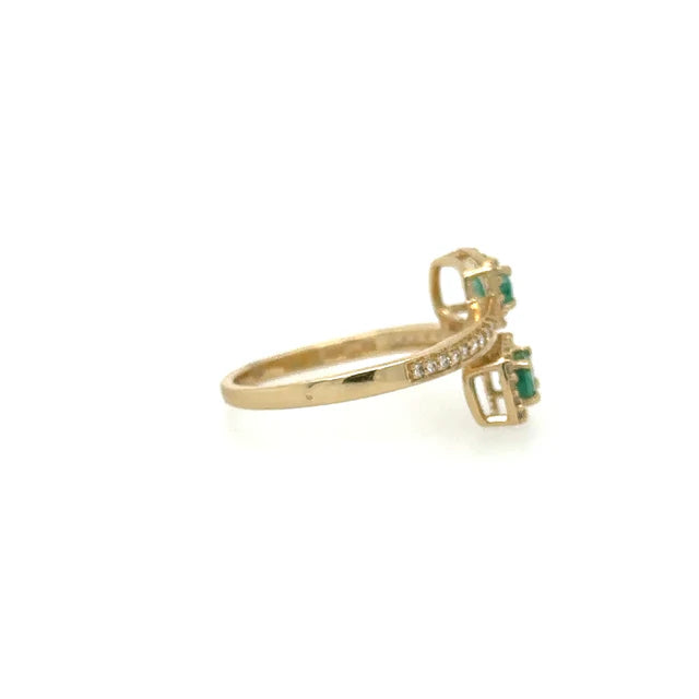 YELLOW GOLD EMERALD RING WITH DIAMONDS