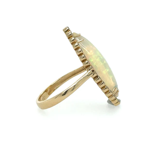 YELLOW GOLD OPAL RING WITH DIAMONDS